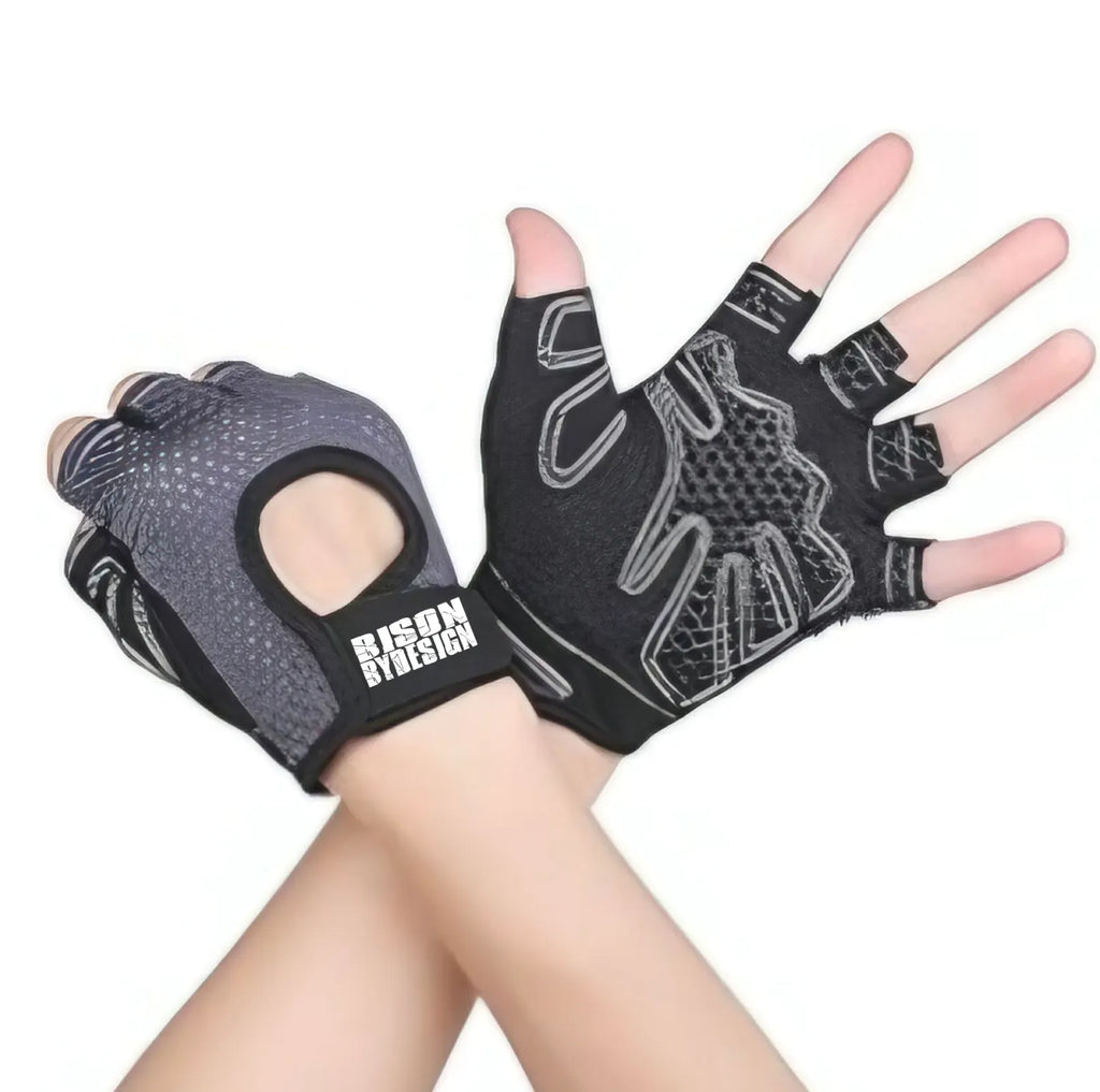 Non-Slip Breathable Gym Gloves: Foam Padded Silicone Grip